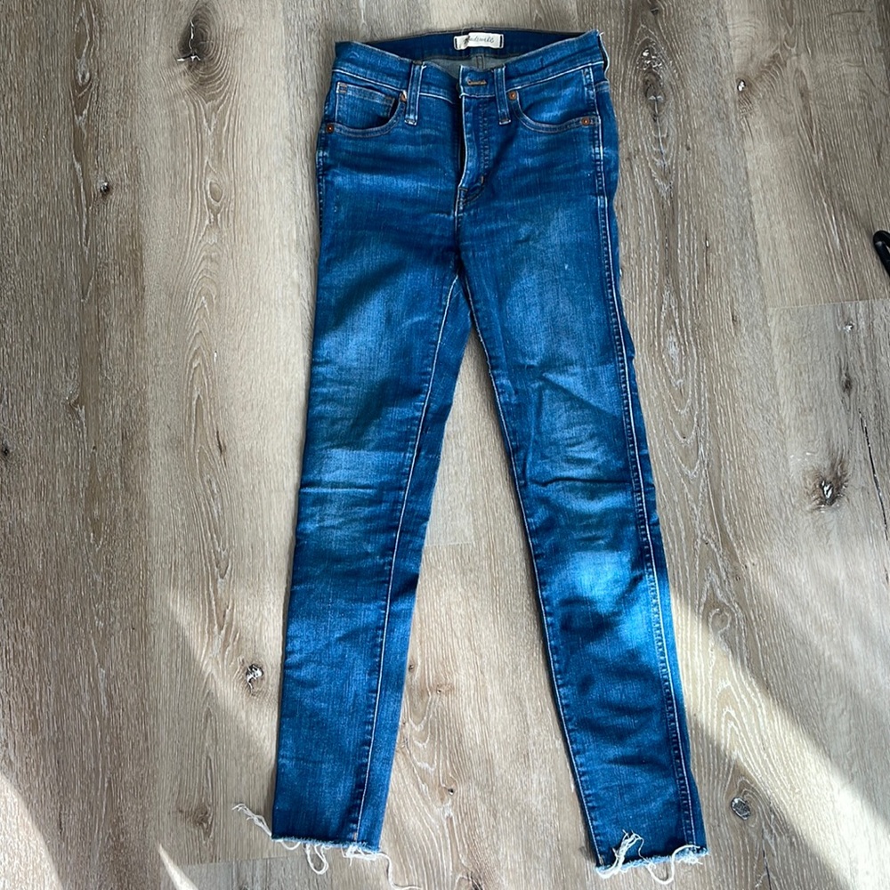 Skinny jeans.